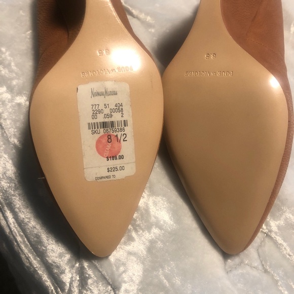 Pour la Victoire  pumps size 8.5 - Picture 2 of 5